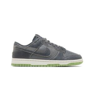 NIKE DUNK LOW SE 'HALLOWEEN - CAULDRON'